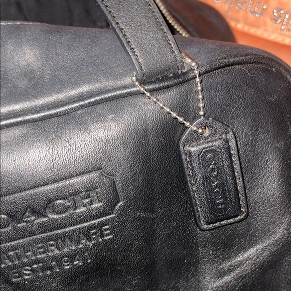 Coach Black Leather Toiletry Bag - Picture 5 of 9